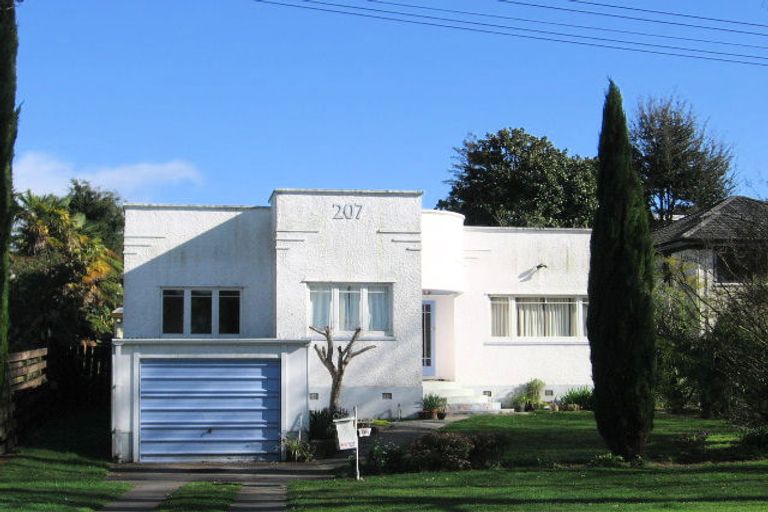 Photo of property in 207a Edgecumbe Road, Tauranga South, Tauranga, 3112