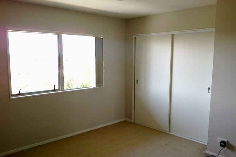 Photo of property in 11/29 Haven Drive, East Tamaki, Auckland, 2013