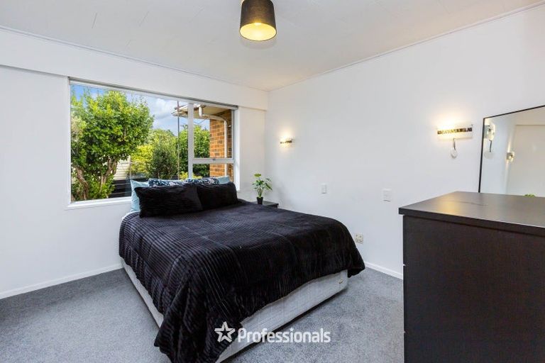 Photo of property in 15a Bonnie Glen Crescent, Ebdentown, Upper Hutt, 5018