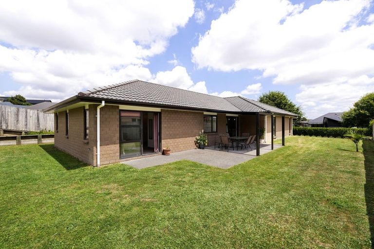 Photo of property in 44 Keston Crescent, Flagstaff, Hamilton, 3210