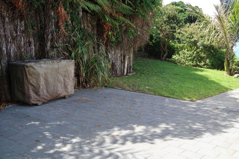 Photo of property in 6 Valley Street, Island Bay, Wellington, 6023