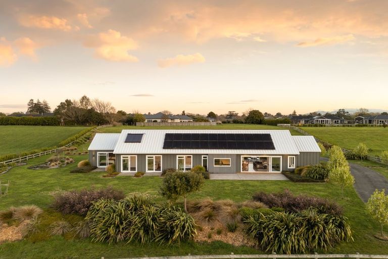Photo of property in 8 Penbeagle Road, Te Kowhai, Hamilton, 3288