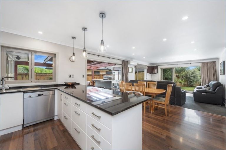 Photo of property in 7 Glenroy Place, Cambridge, 3434