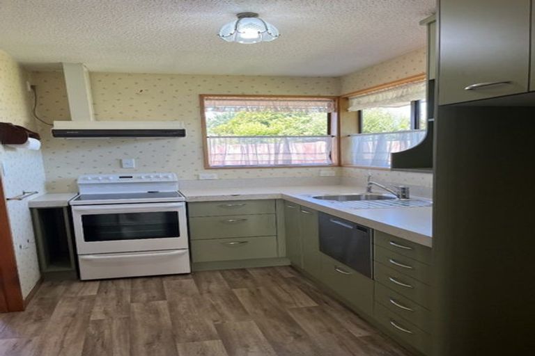 Photo of property in 5b Rolfe Place, Bishopdale, Christchurch, 8053