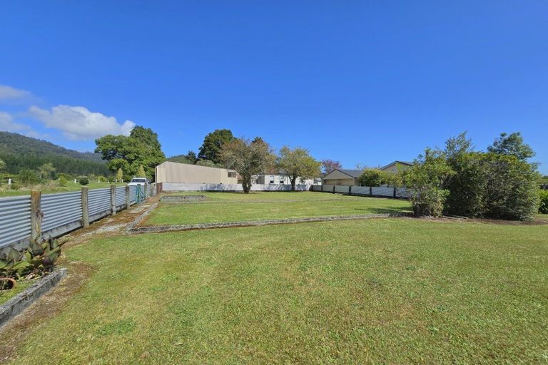 Photo of property in 44 Aylmer Street, Ross, 7812