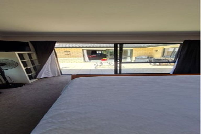 Photo of property in 22 Ranchod Terrace, Pukekohe, 2120