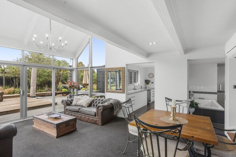 Photo of property in 44 Valecrest Avenue, Parklands, Christchurch, 8083