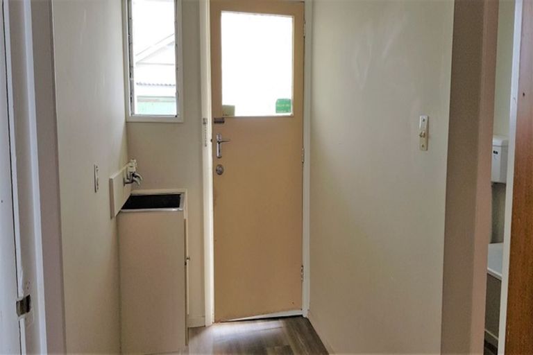 Photo of property in 2/85 Aitken Street, Ashburton, 7700