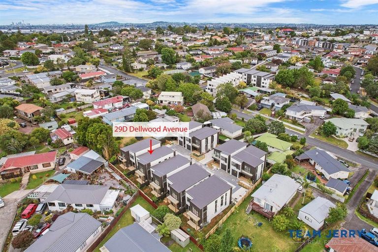 Photo of property in 29d Dellwood Avenue, Henderson, Auckland, 0612