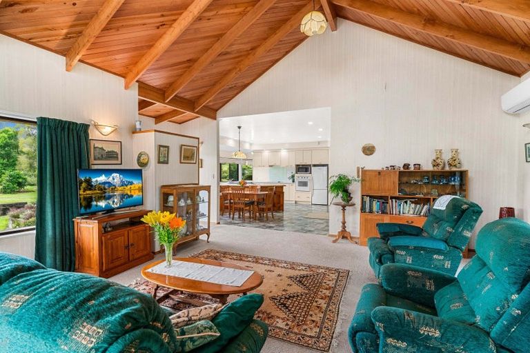 Photo of property in 152 Kokopu Block Road, Maungatapere, Whangarei, 0179