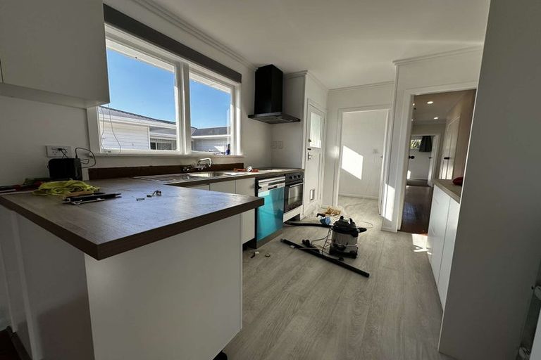 Photo of property in 31 Karamu Crescent, Wainuiomata, Lower Hutt, 5014