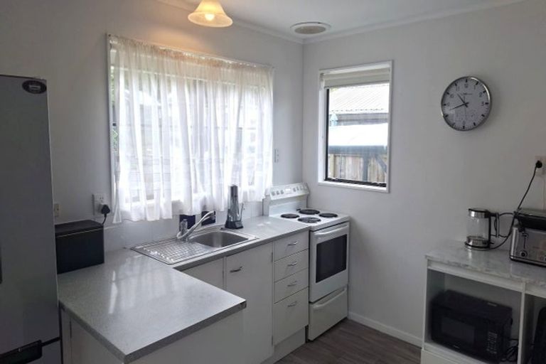 Photo of property in 84 Gillespies Road, Birchville, Upper Hutt, 5018