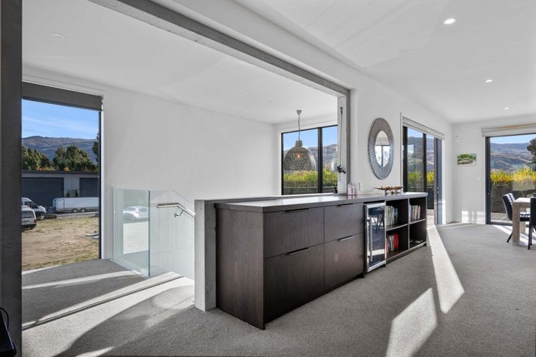 Photo of property in 22 Silverstone Drive, Cromwell, 9384