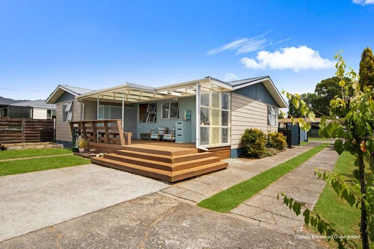 Photo of property in 11 Bovis Street, Shannon, 4821