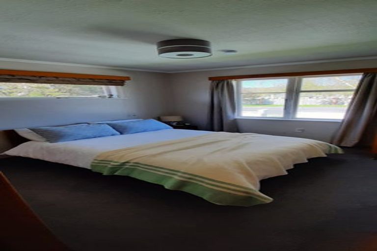 Photo of property in 46 Kiwi Street, Heretaunga, Upper Hutt, 5018