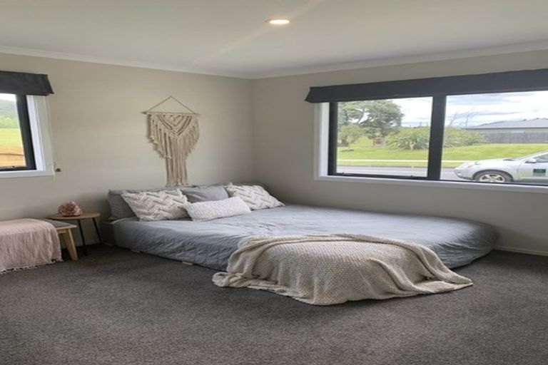 Photo of property in 4 Waitara Street, Taita, Lower Hutt, 5011