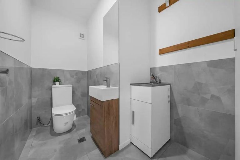 Photo of property in 4b Ahunga Road, Karaka, Papakura, 2113