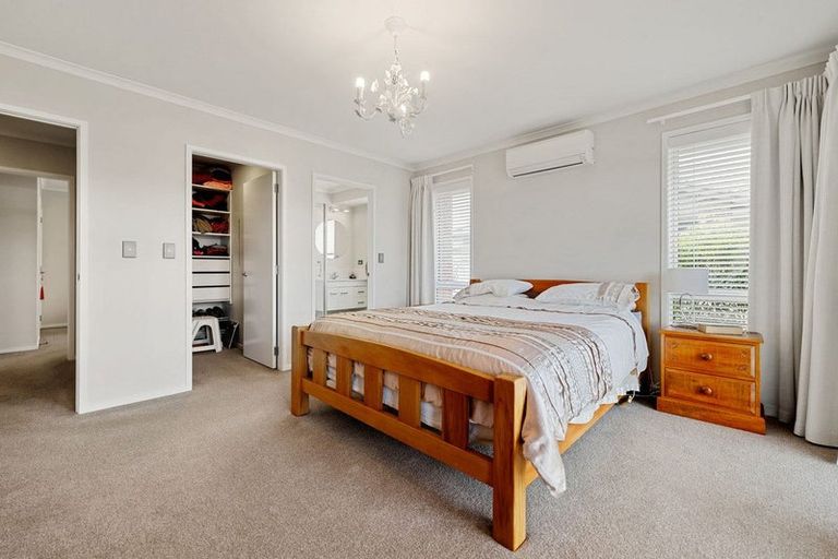 Photo of property in 12 Jarrett Terrace, Leamington, Cambridge, 3432