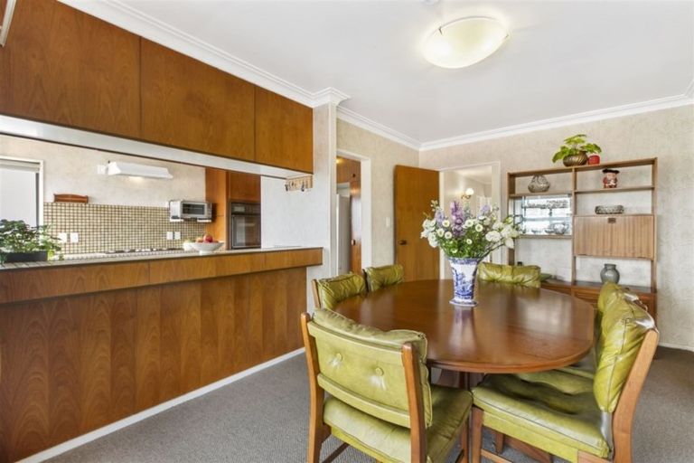 Photo of property in 1/35 Belmont Terrace, Milford, Auckland, 0620