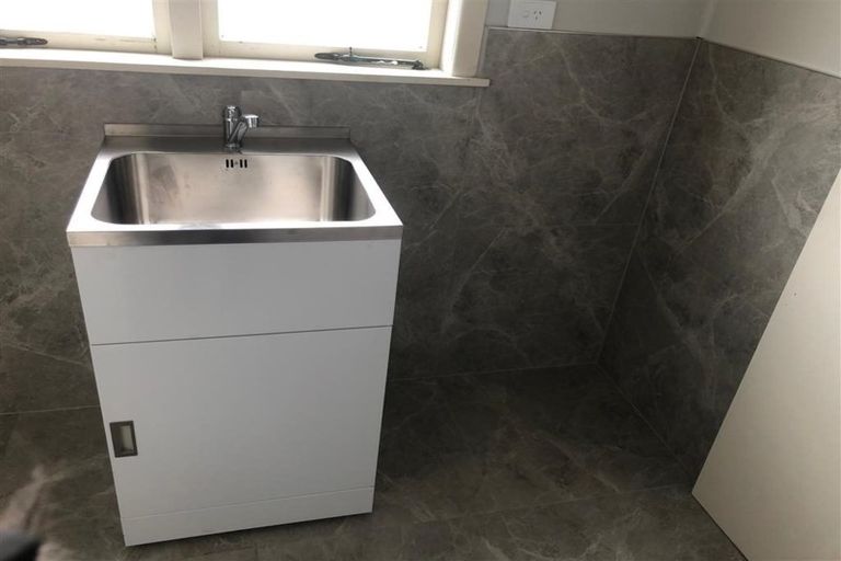 Photo of property in 5 Guide Place, Papatoetoe, Auckland, 2025