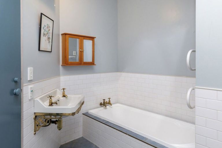 Photo of property in 2/18 Darvel Street, Riccarton, Christchurch, 8011