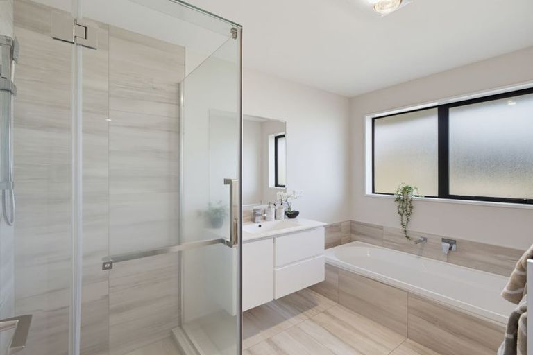 Photo of property in 4 Lock Crescent, Kaiapoi, 7630