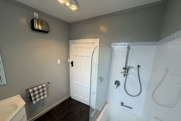 Photo of property in 117 Centre Bush Otapiri Road, Kauana, Winton, 9782