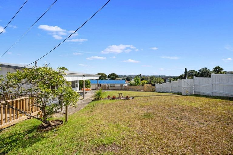 Photo of property in 31 Karaka Street, Helensville, 0800