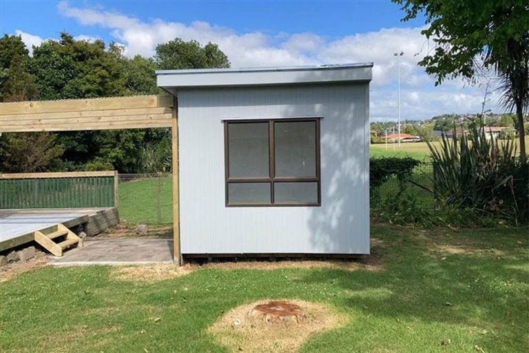 Photo of property in 47 Flat Bush Road, Clover Park, Auckland, 2023