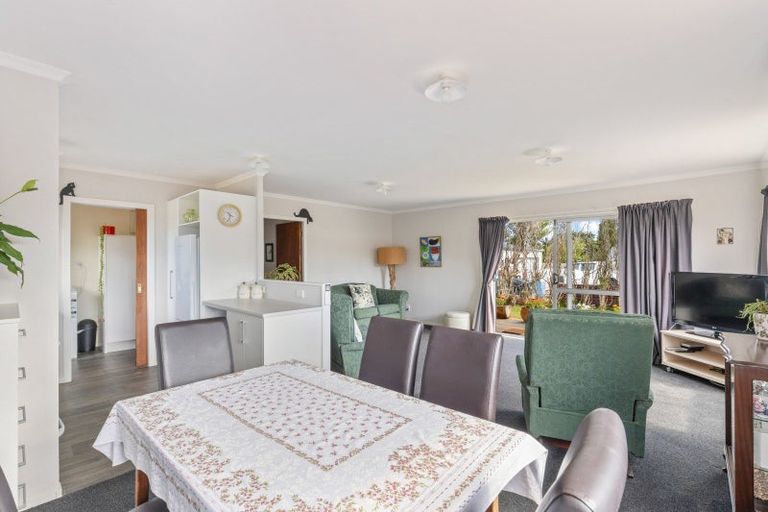 Photo of property in 452a Carrington Street, Upper Vogeltown, New Plymouth, 4310