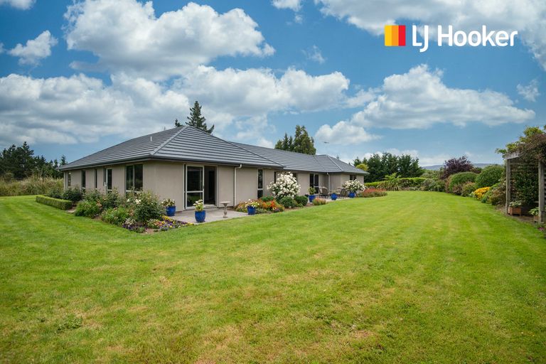 Photo of property in 479 Riccarton Road West, North Taieri, Mosgiel, 9092