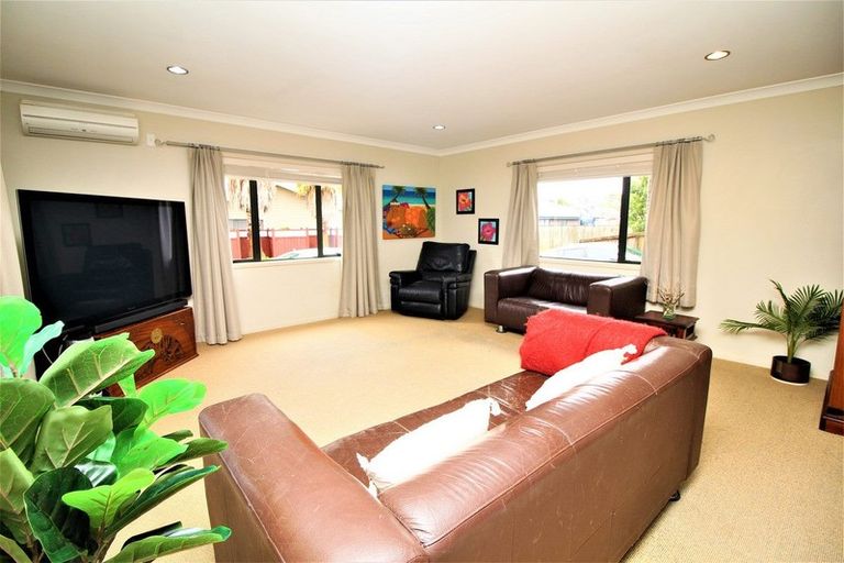 Photo of property in 6 Valleyside Way, Pukekohe, 2120