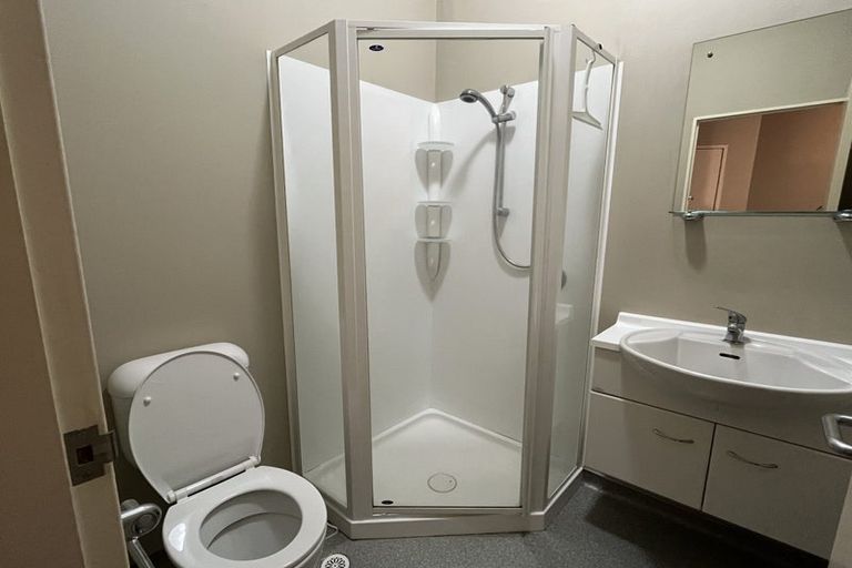 Photo of property in Aitken Street Apartments, 705/5 Aitken Street, Thorndon, Wellington, 6011