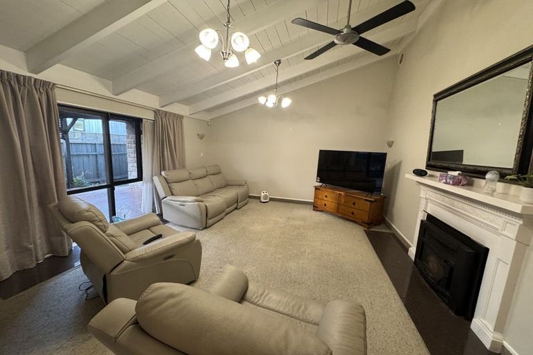 Photo of property in 1216 Louie Street, Parkvale, Hastings, 4122