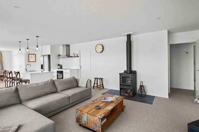 Photo of property in 4 Gards Place, Alexandra, 9320