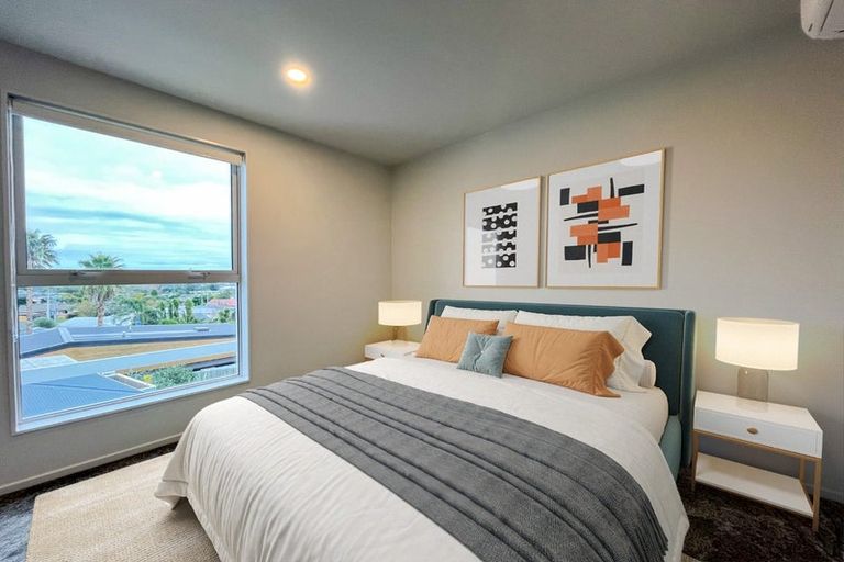 Photo of property in 14/9 Aeroview Drive, Beach Haven, Auckland, 0626