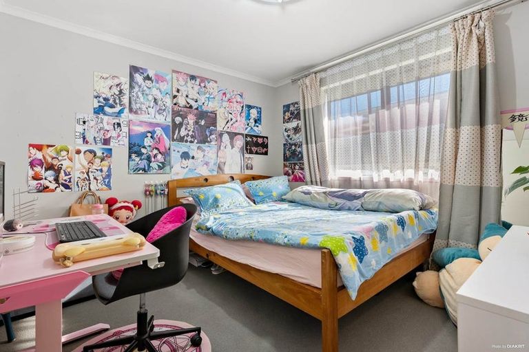 Photo of property in 35 Heathdale Crescent, Papakura, 2110