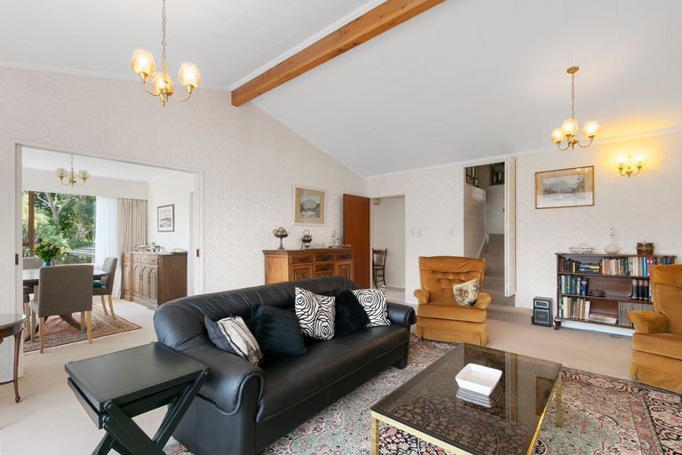 Photo of property in 13a Norton Park Avenue, Fairfield, Lower Hutt, 5011