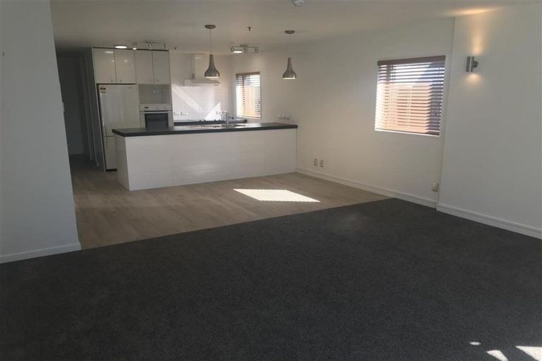 Photo of property in Montreaux Apartments, 10c/164 The Terrace, Wellington Central, Wellington, 6011