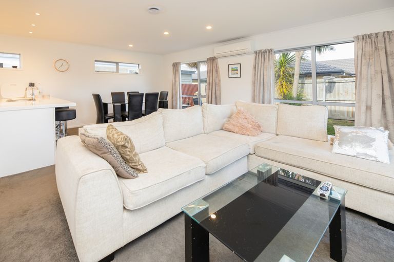 Photo of property in 3 Caithness Street, New Brighton, Christchurch, 8083