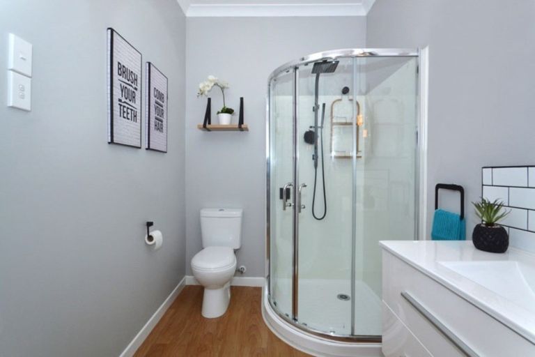 Photo of property in 23 Robertson Street, Richmond, Invercargill, 9810