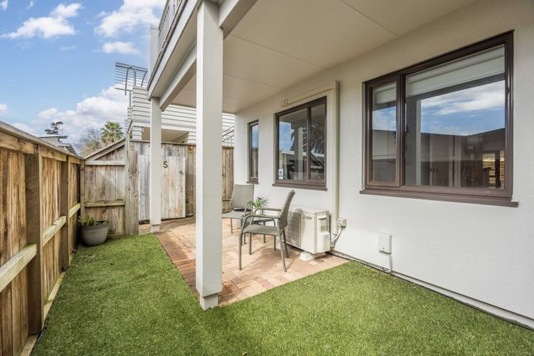 Photo of property in The Grange, 15/92 Bush Road, Albany, Auckland, 0632