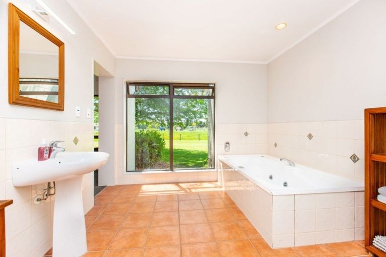 Photo of property in 471 Matangi Road, Matangi, Hamilton, 3284