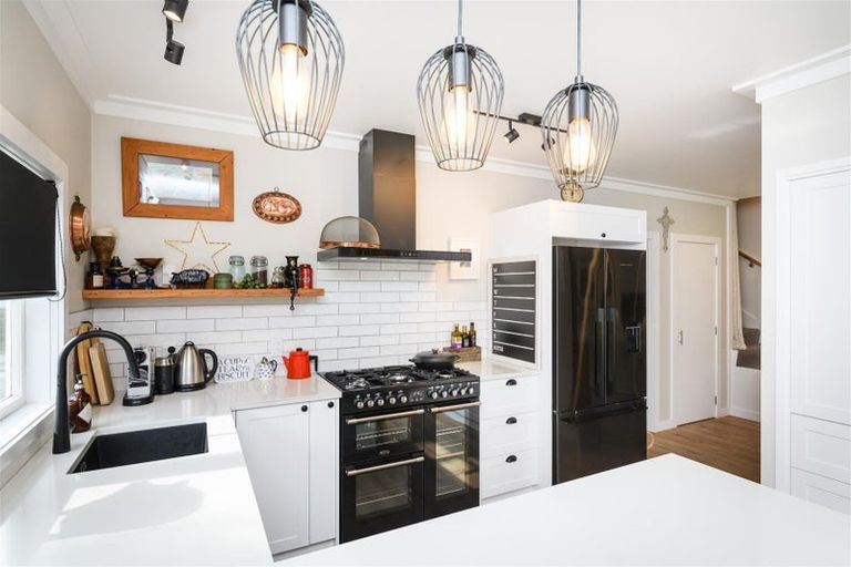 Photo of property in 41 Hammond Street, Bulls, 4818