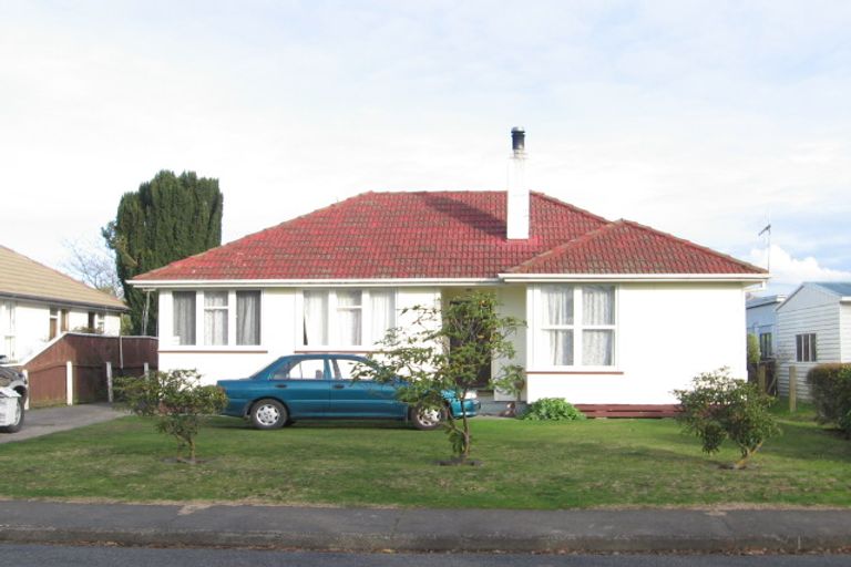 Photo of property in 1203 Cunningham Crescent, Mayfair, Hastings, 4122