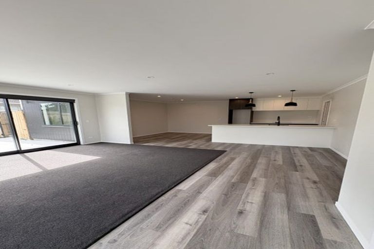 Photo of property in 103 Botanical Road, Takaro, Palmerston North, 4412