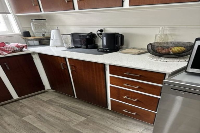 Photo of property in 2/10 Marsden Avenue, Mount Eden, Auckland, 1024