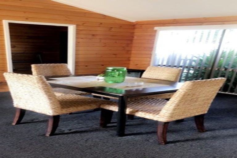 Photo of property in 80 Eugenia Rise, Totara Heights, Auckland, 2105