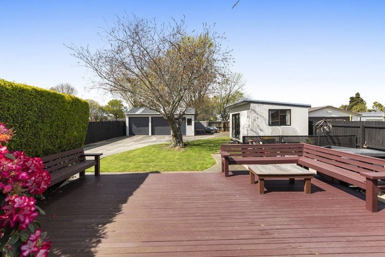 Photo of property in 14 Fatima Street, Redwood, Christchurch, 8051