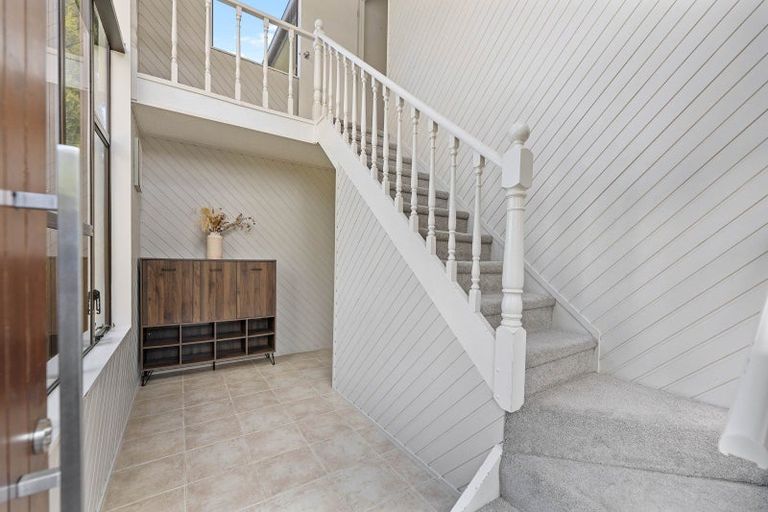 Photo of property in 73 Chesham Avenue, Richmond Heights, Taupo, 3330